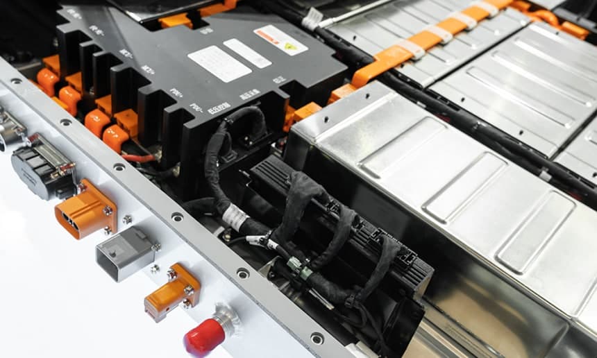 Battery Power Path Control and Preventing Contactor Welding